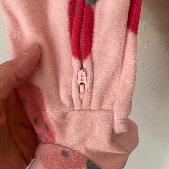 NWT Carter’s 18M Pink Strawberry Footed Pajamas 🍓 | Zip Up | OEKO-TEX - Picture 6 of 14